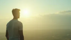 Read more about the article Staying Positive: 7 Powerful Ways to Lift Your Mind